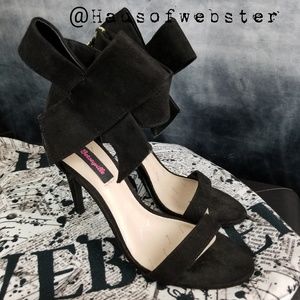 [Betsyville] black ankle bow heels